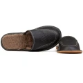pantofle-kapcie-klapki-meskie-skorzane-zimowe-winter-ocieplane-welna-hausschuhe-slippers-tøfler-tossut-happyfeet-czarny-black.jpeg