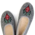 pantofle-kapcie-klapki-damskie-skorzane-baleriny-zimowe-winter-hausschuhe-slippers-tøfler-tossut-happyfeet-filc-szary-grey.jpeg