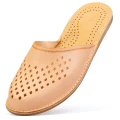 pantofle-kapcie-klapki-damskie-meskie-skorzane-hausschuhe-slippers-tøfler-tossut-happyfeet.jpeg