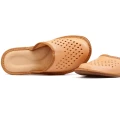 pantofle-kapcie-klapki-damskie-meskie-skorzane-hausschuhe-slippers-tøfler-tossut-happyfeet.jpeg