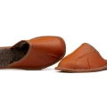 pantofle-kapcie-klapki-meskie-skorzane-zimowe-winter-ocieplane-welna-hausschuhe-slippers-tøfler-tossut-happyfeet-brazowy-brown.jpeg
