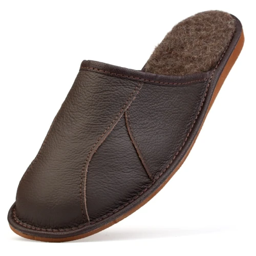 pantofle-kapcie-klapki-meskie-skorzane-zimowe-winter-ocieplane-welna-hausschuhe-slippers-tøfler-tossut-happyfeet-brazowy-brown.jpeg
