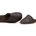 pantofle-kapcie-klapki-meskie-skorzane-zimowe-winter-ocieplane-welna-hausschuhe-slippers-tøfler-tossut-happyfeet-brazowy-brown.jpeg