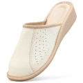 pantofle-kapcie-klapki-damskie-skorzane-hausschuhe-slippers-tøfler-tossut-happyfeet-bialy-white.jpeg