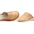 pantofle-kapcie-klapki-damskie-skorzane-hausschuhe-slippers-tøfler-tossut-happyfeet-brazowy-brown.jpeg